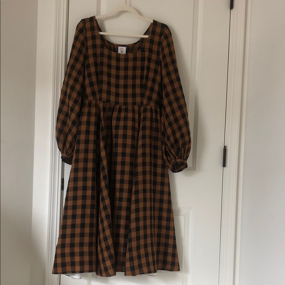 Son de Flor Dresses & Skirts - NEW Son de Flor Carmen Dress with Long Sleeves